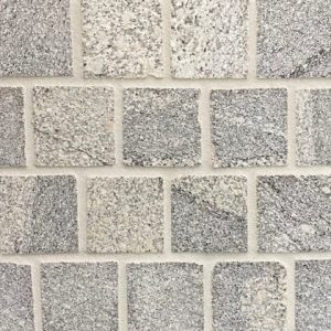G684 Flamed & Tumbled Brick Cobble